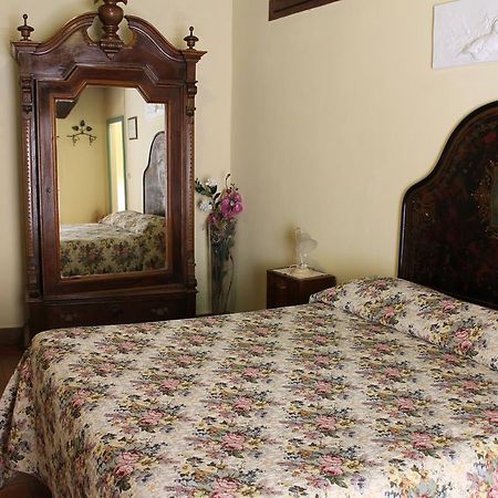Residenza Sant'Emiliano Otel Trevi Dış mekan fotoğraf