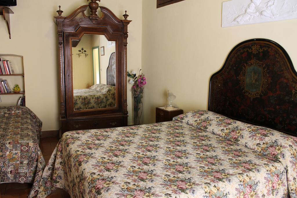 Residenza Sant'Emiliano Otel Trevi Dış mekan fotoğraf